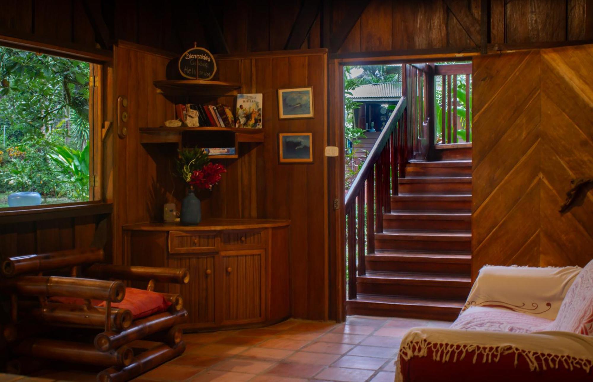 Casa Heliconia - Spacious, Big Garden, Close To The Beach Puerto Viejo de Talamanca Exteriör bild